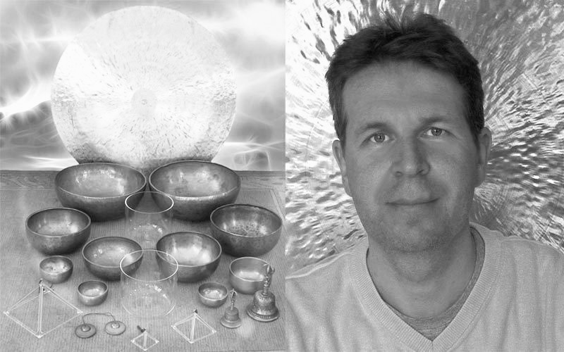 Meditationsmusik, die Richard Hiebinger komponiert, bringt Körper, geist und Seele zum Einklang